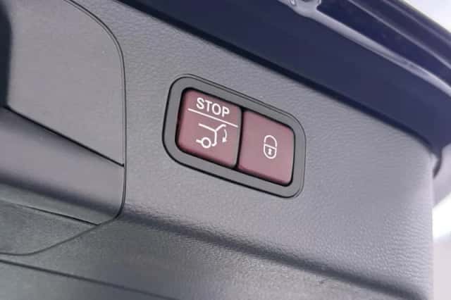 Mercedes-Benz GLC-Klasse (2017) thumbnail 19