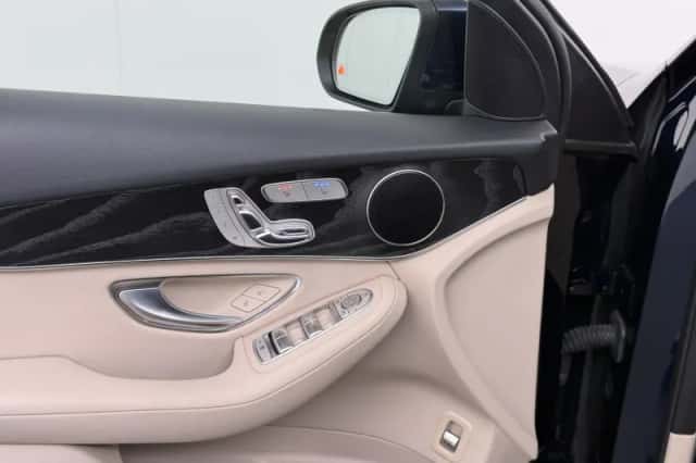 Mercedes-Benz GLC-Klasse (2017) thumbnail 23