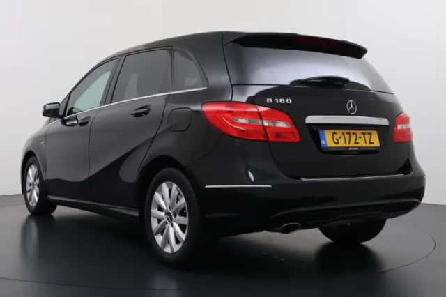 Mercedes-Benz B-Klasse (2012) thumbnail 2