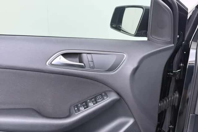 Mercedes-Benz B-Klasse (2012) thumbnail 16