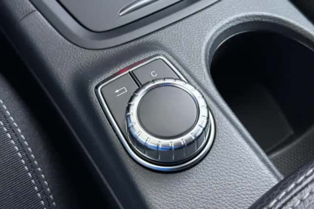 Mercedes-Benz B-Klasse (2012) thumbnail 28