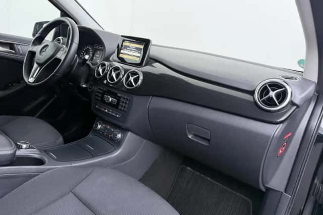 Mercedes-Benz B-Klasse (2012) thumbnail 30