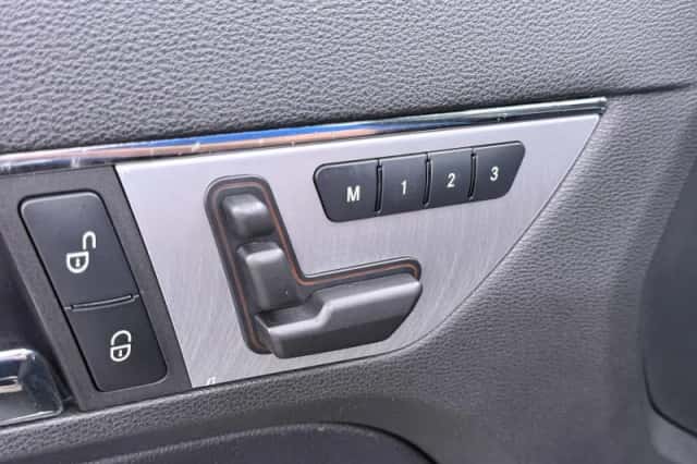 Mercedes-Benz E-Klasse (2010) thumbnail 23