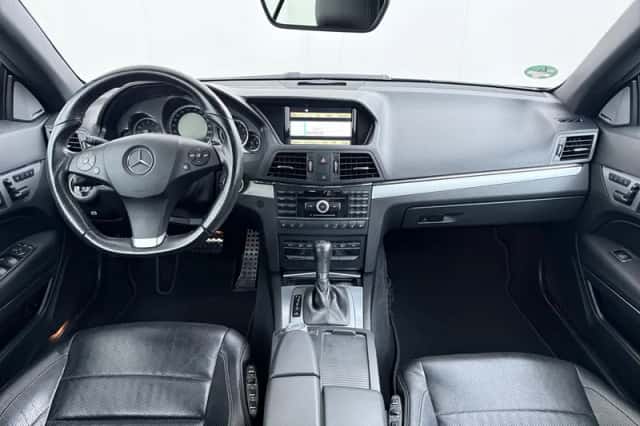 Mercedes-Benz E-Klasse (2010) thumbnail 5
