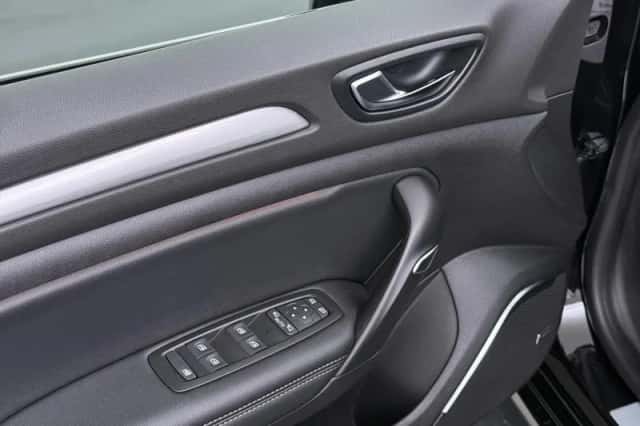 Renault Mégane (2020) thumbnail 11