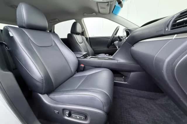 Lexus RX (2016) thumbnail 40