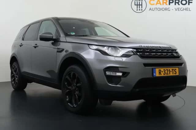 Land Rover Discovery Sport (2017) thumbnail 4