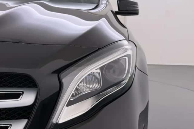 Mercedes-Benz GLA-Klasse (2018) thumbnail 11