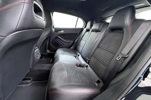 Mercedes-Benz GLA-Klasse (2018) thumbnail 18