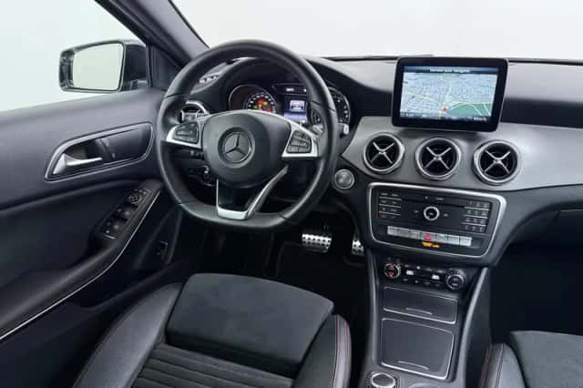 Mercedes-Benz GLA-Klasse (2018) thumbnail 21