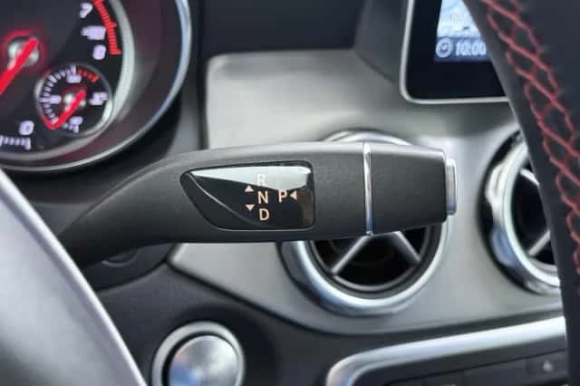 Mercedes-Benz GLA-Klasse (2018) thumbnail 24