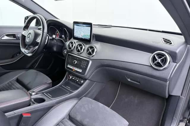 Mercedes-Benz GLA-Klasse (2018) thumbnail 36