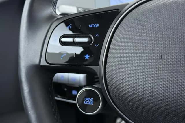 Hyundai Ioniq 5 (2023) thumbnail 24