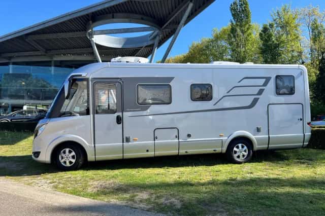 Hymer B (2021) thumbnail 3