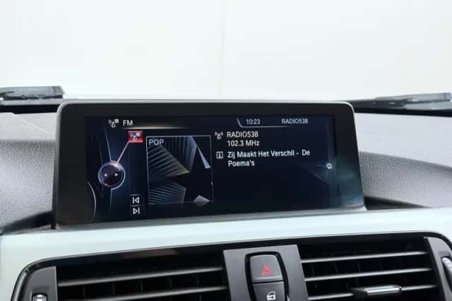 BMW 3-Serie (2015) thumbnail 30