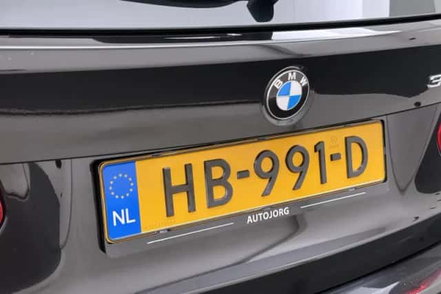 BMW 3-Serie (2015) thumbnail 6