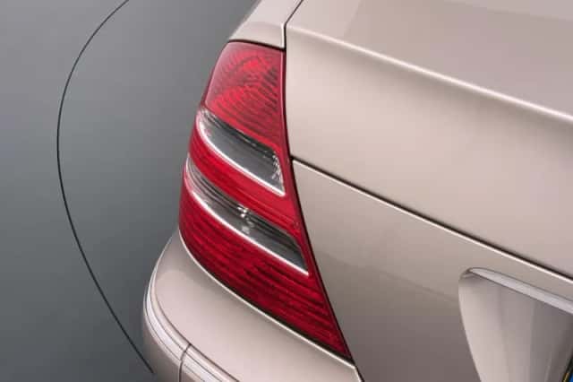 Mercedes-Benz E-Klasse (2003) thumbnail 5
