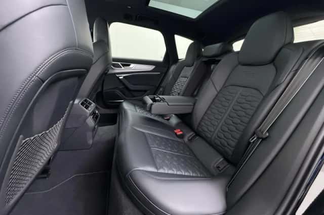 Audi A6 (2022) thumbnail 18