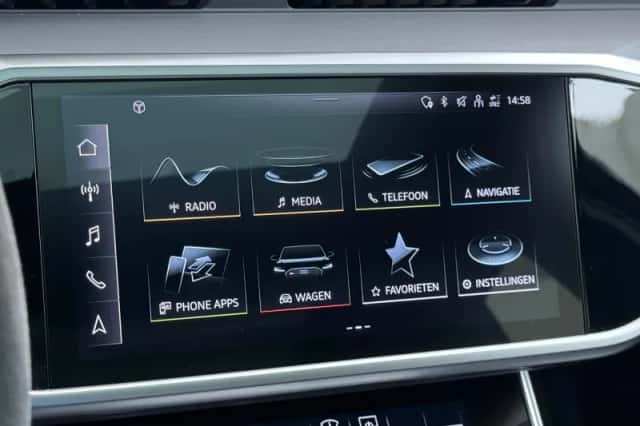 Audi A6 (2022) thumbnail 29