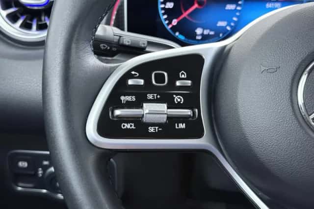 Mercedes-Benz GLB-Klasse (2020) thumbnail 24