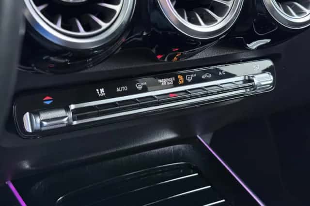 Mercedes-Benz GLB-Klasse (2020) thumbnail 35