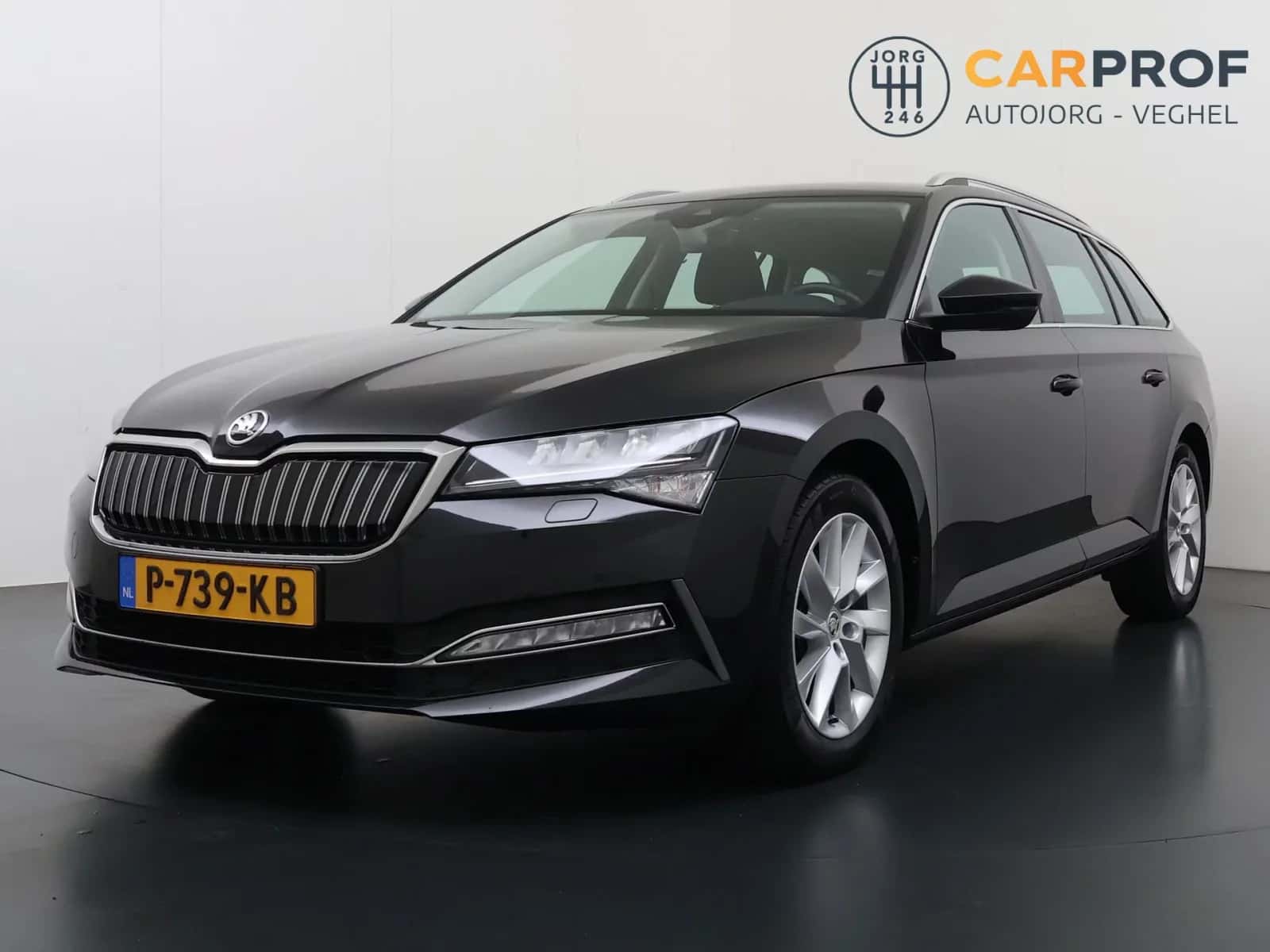 Škoda Superb (2022) — foto 1