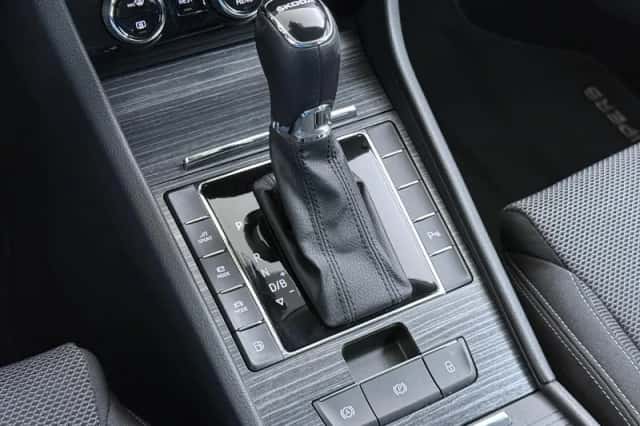 Škoda Superb (2022) thumbnail 11