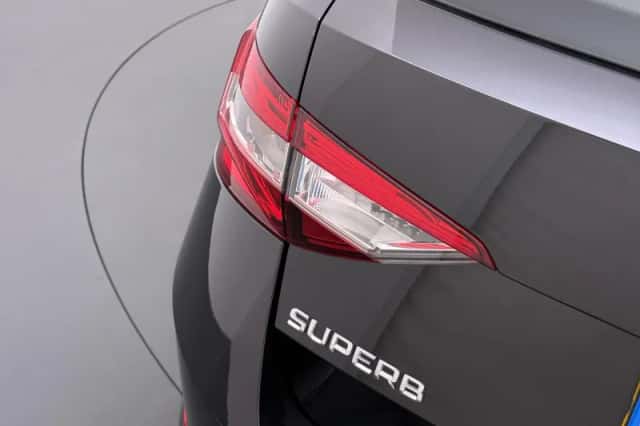 Škoda Superb (2022) thumbnail 15