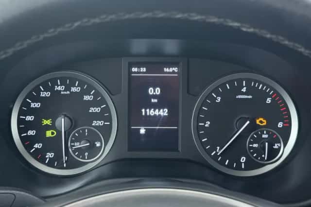 Mercedes-Benz Vito (2021) thumbnail 8