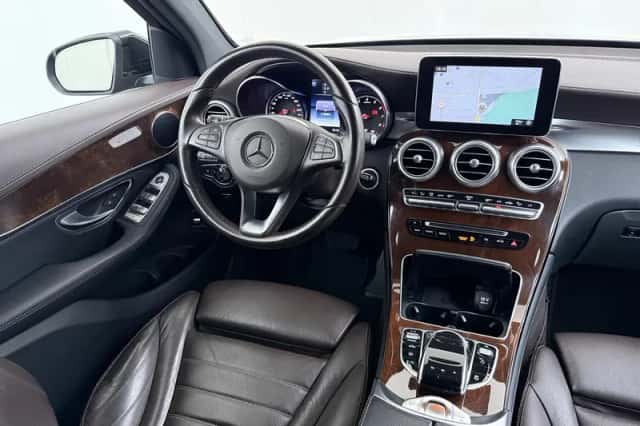 Mercedes-Benz GLC-Klasse (2016) thumbnail 14