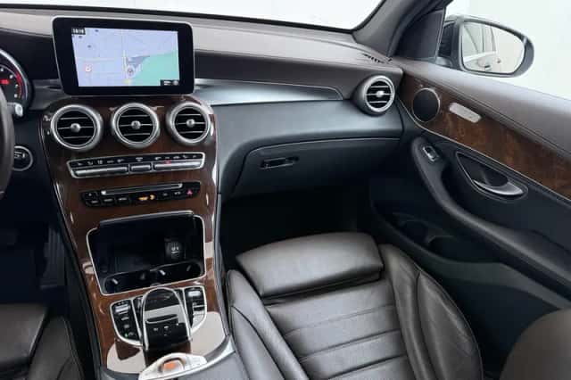 Mercedes-Benz GLC-Klasse (2016) thumbnail 30