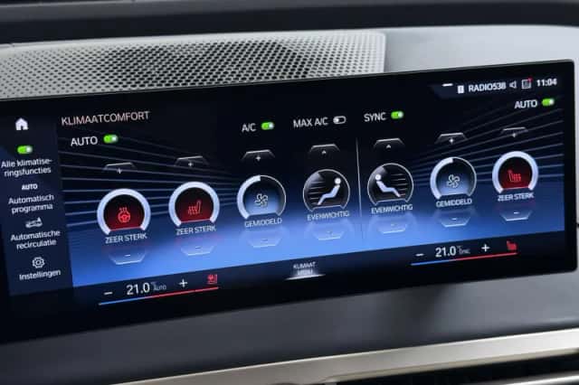 BMW iX (2022) thumbnail 46