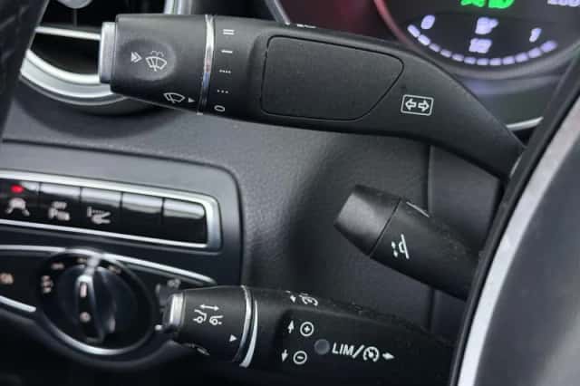 Mercedes-Benz C-Klasse (2015) thumbnail 24