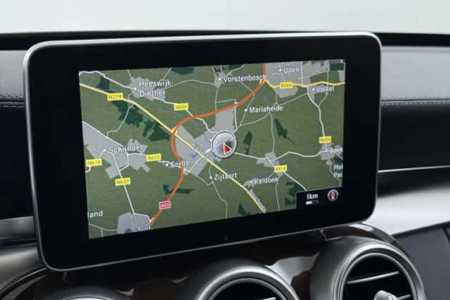Mercedes-Benz C-Klasse (2015) thumbnail 33