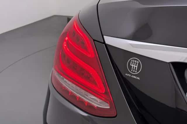 Mercedes-Benz C-Klasse (2015) thumbnail 5