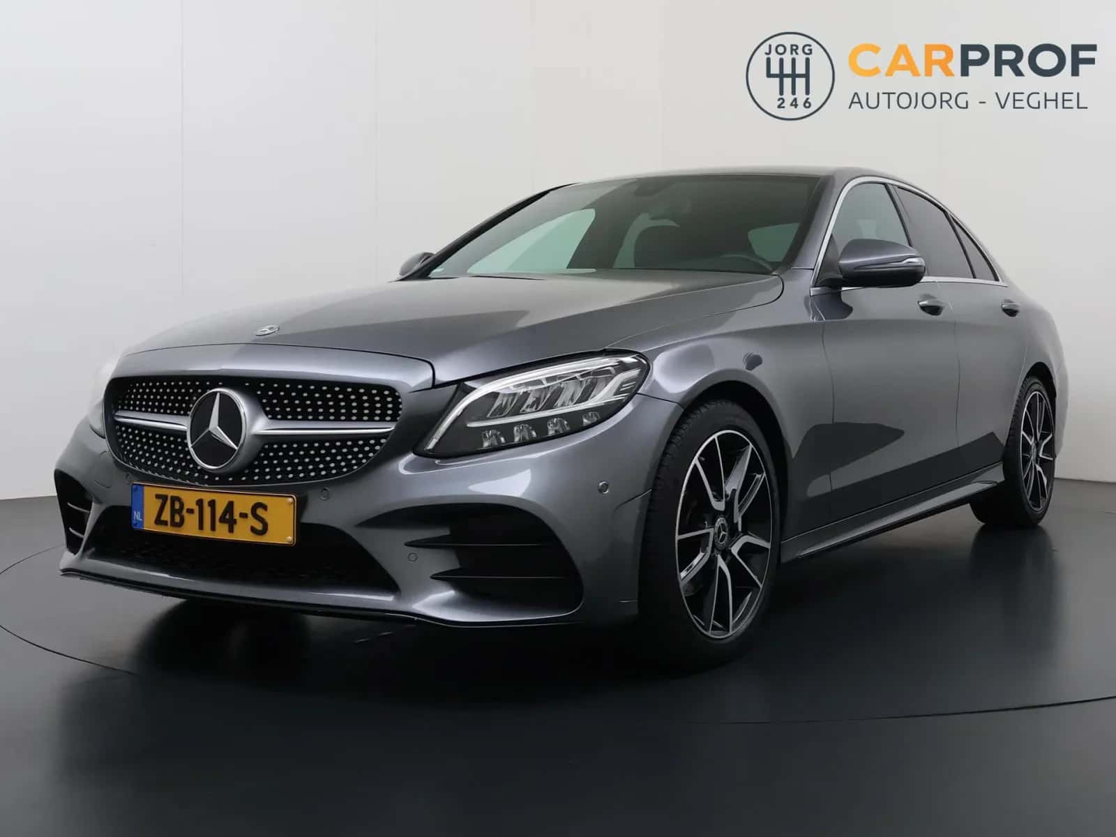 Mercedes-Benz C-Klasse (2019) — foto 1
