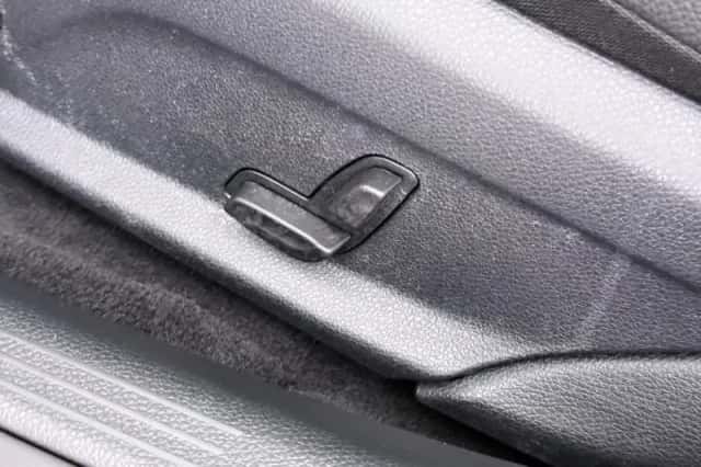 Mercedes-Benz C-Klasse (2019) thumbnail 14