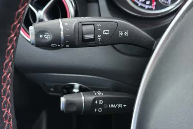 Mercedes-Benz GLA-Klasse (2019) thumbnail 23