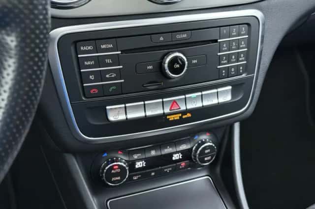 Mercedes-Benz GLA-Klasse (2019) thumbnail 32