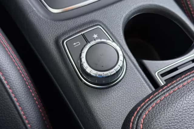 Mercedes-Benz GLA-Klasse (2019) thumbnail 33