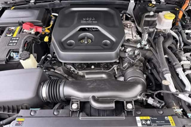 Jeep Wrangler (2024) thumbnail 17