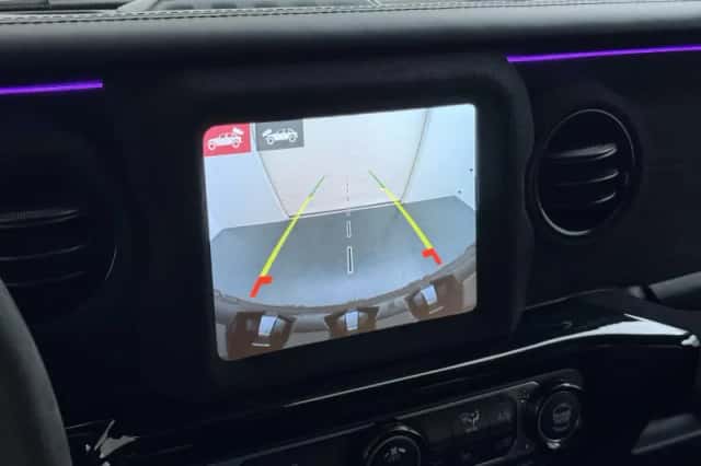 Jeep Wrangler (2024) thumbnail 43