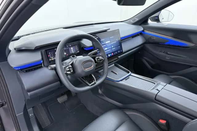 Lynk & Co 08 (2026) thumbnail 11