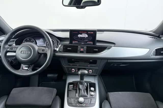 Audi A6 (2012) thumbnail 5