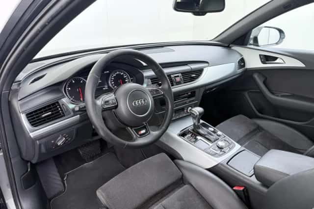 Audi A6 (2012) thumbnail 6
