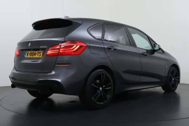 BMW 2-Serie (2018) thumbnail 3