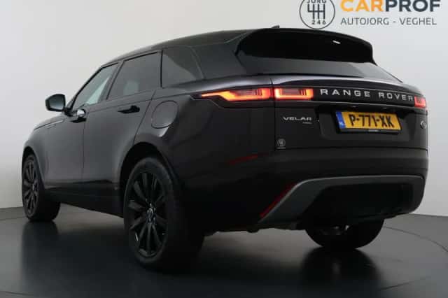 Land Rover Range Rover Velar (2022) thumbnail 2