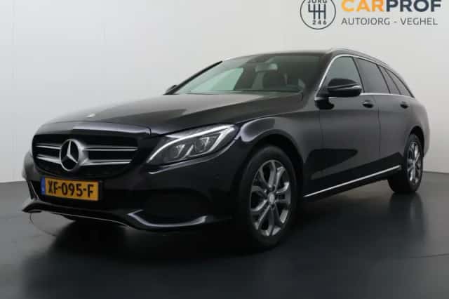 Mercedes-Benz C-Klasse (2015) thumbnail 1