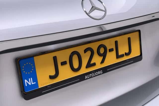 Mercedes-Benz GLE-klasse (2019) thumbnail 6