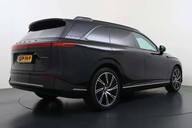 XPENG G9 (2024) thumbnail 3